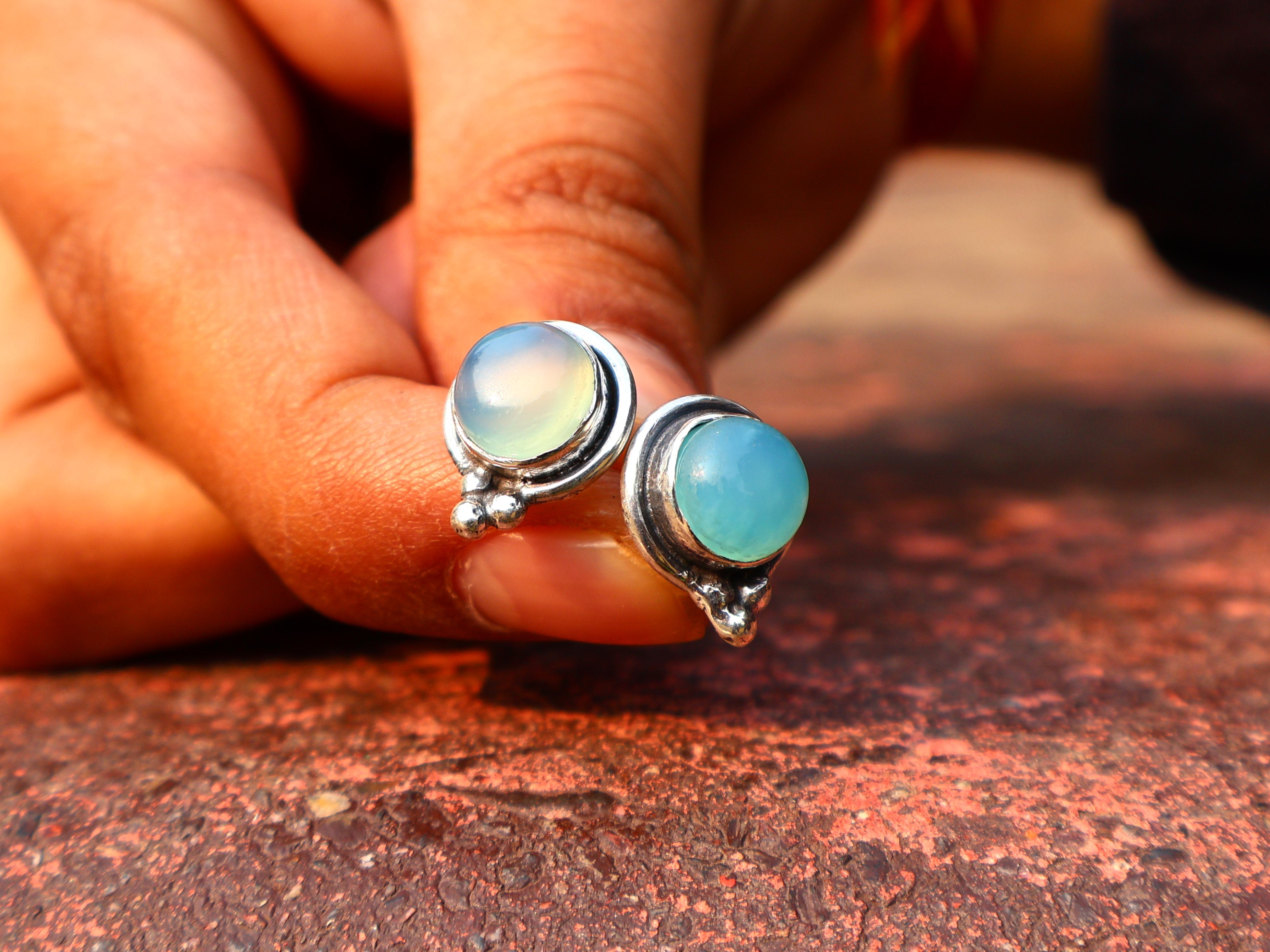 Ohrstecker aus Aqua-Chalcedon, 925er Sterlingsilber, handgefertigt, Alltags-Ohrringe für Damen, Geschenk für Sie