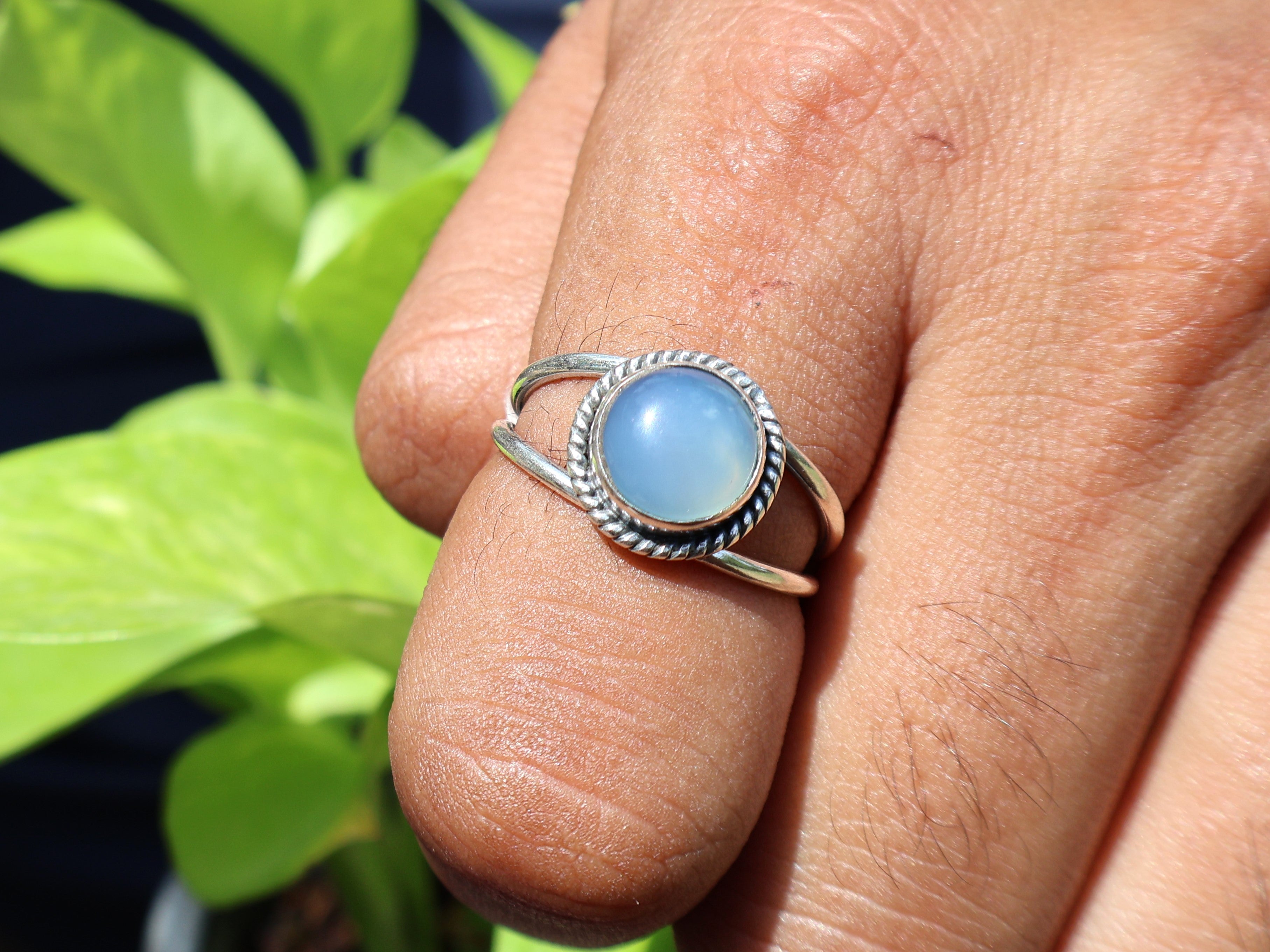 Aqua Chalcedon Ring 925 Sterling Silber Boho Ring März Geburtsstein Ring Blauer ovaler Edelstein Handgemachter Statement Silberring