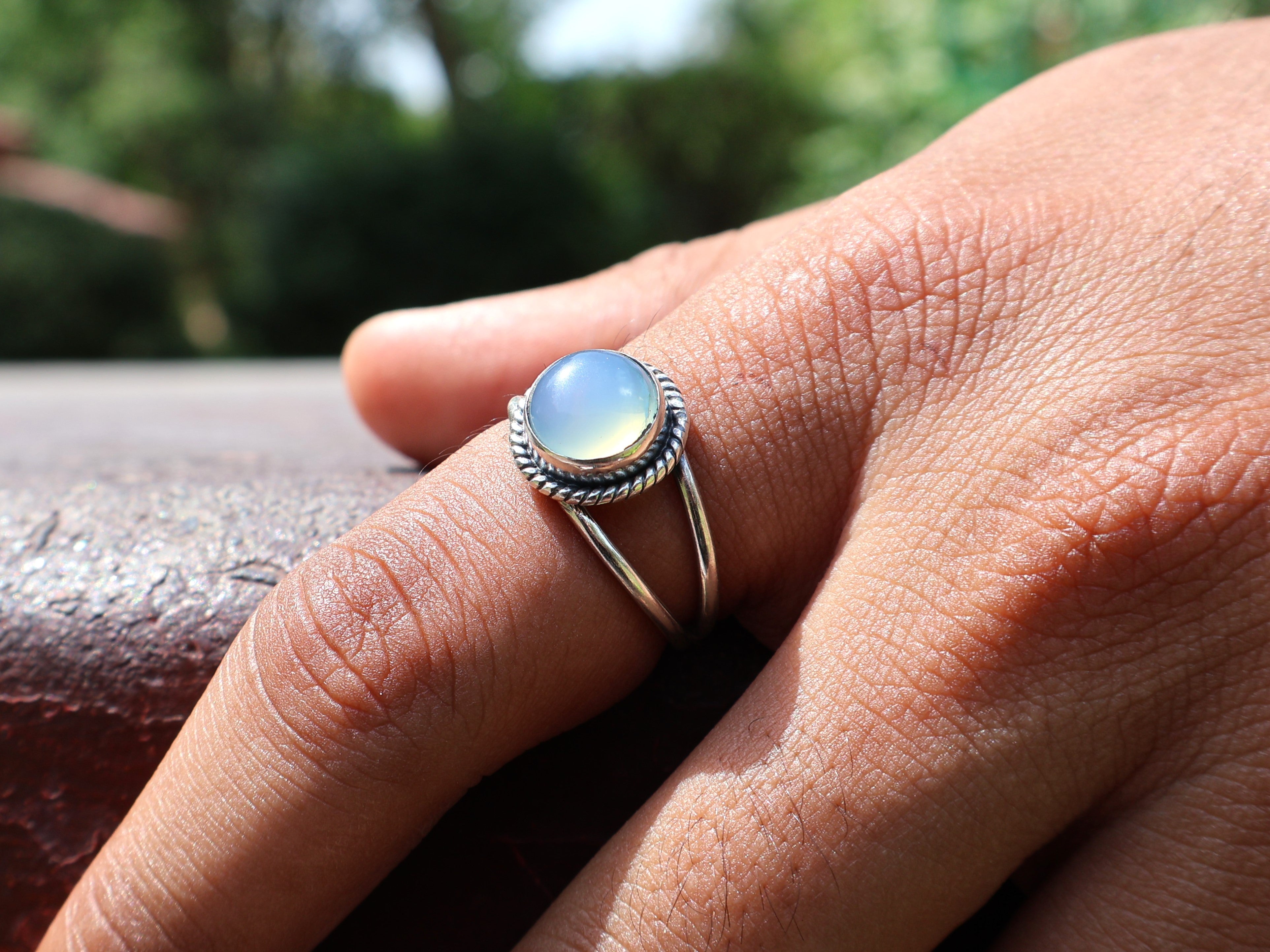 Aqua Chalcedon Ring 925 Sterling Silber Boho Ring März Geburtsstein Ring Blauer ovaler Edelstein Handgemachter Statement Silberring