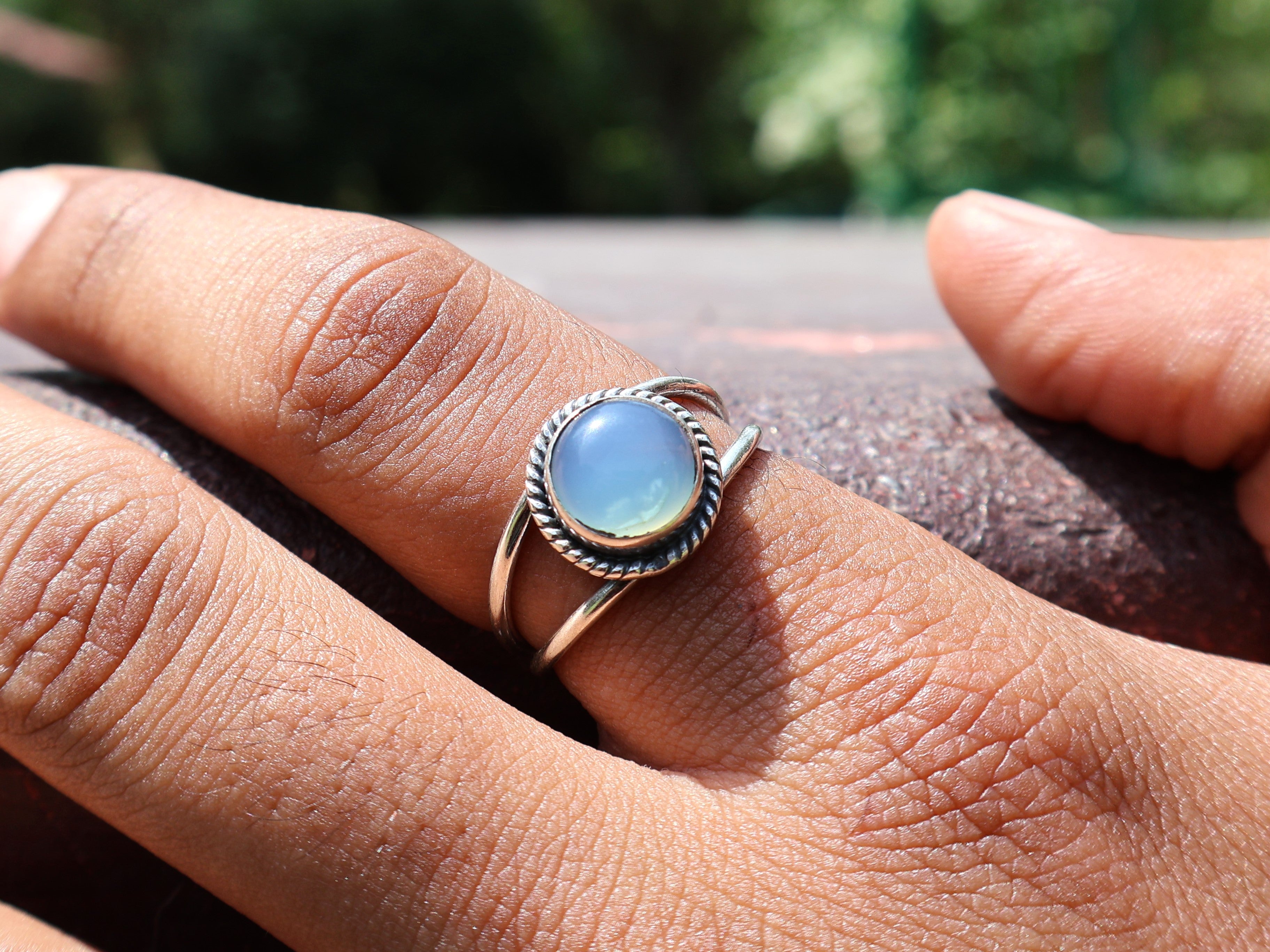 Aqua Chalcedon Ring 925 Sterling Silber Boho Ring März Geburtsstein Ring Blauer ovaler Edelstein Handgemachter Statement Silberring