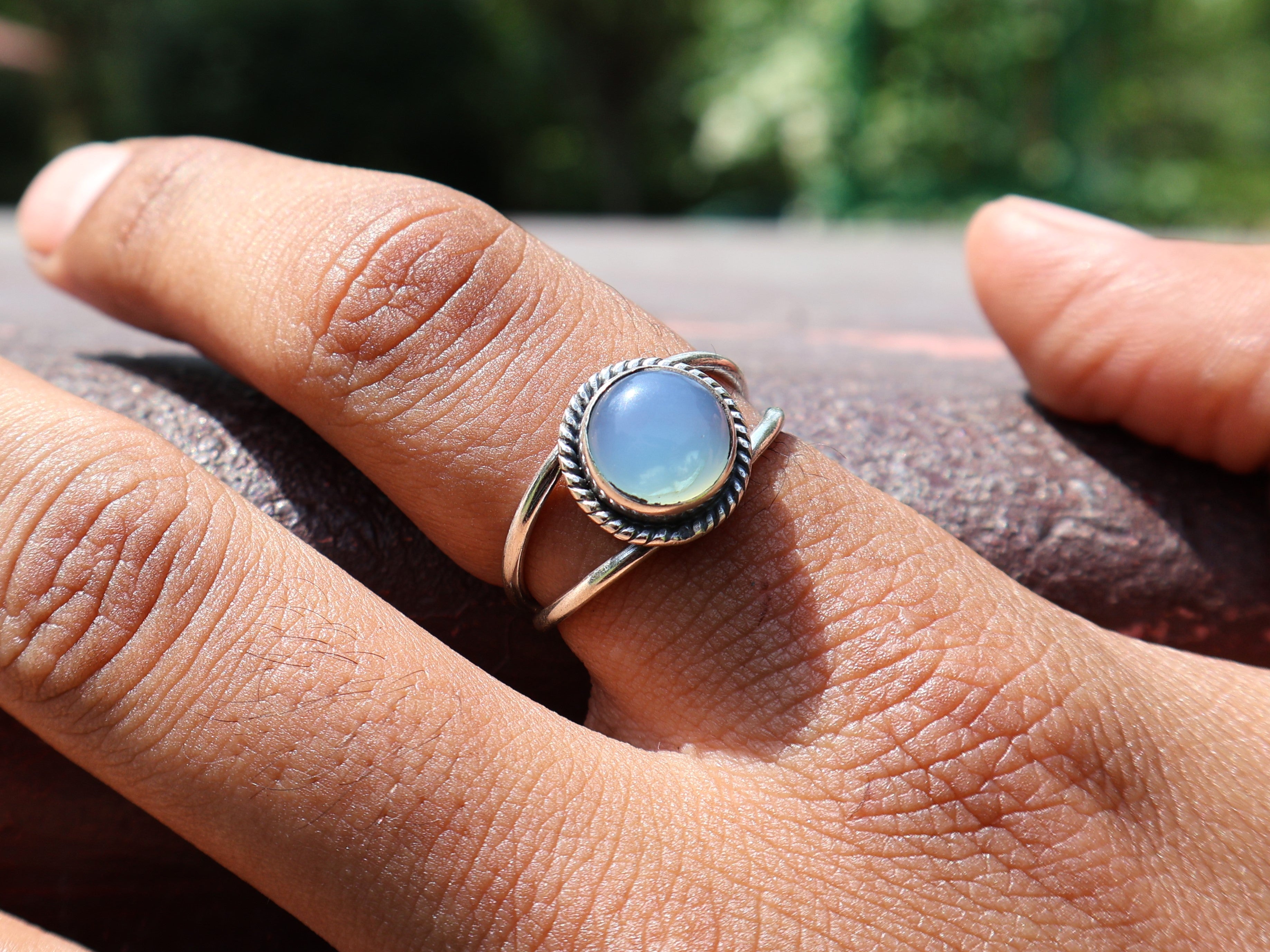 Aqua Chalcedon Ring 925 Sterling Silber Boho Ring März Geburtsstein Ring Blauer ovaler Edelstein Handgemachter Statement Silberring