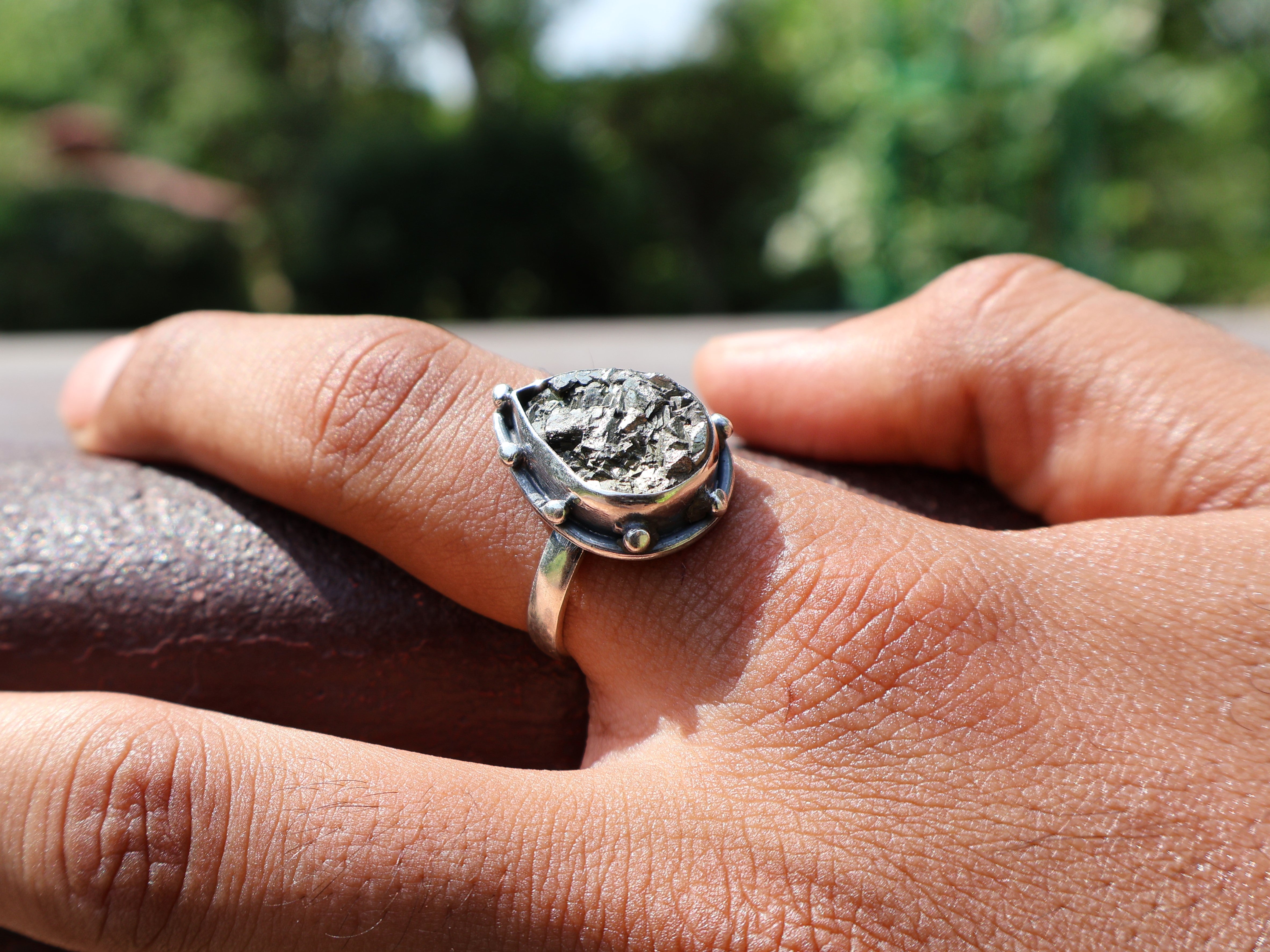 Roh-Pyrit-Edelsteinring Handgefertigter Ring 925er Sterlingsilberring Einzigartiger Ring Tropfenförmiger Ring Geschenk für Sie